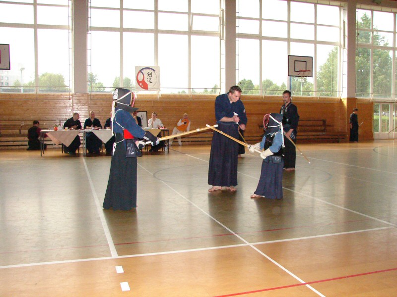 kendo_sacuki 7 040.jpg - Zkoušky na kjú (Foto Vlaďka a Michael Jarošovi)